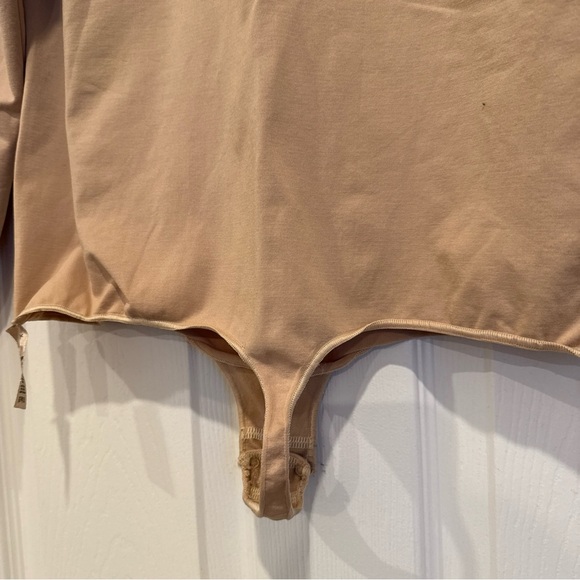 SKIMS TAN LONG SLEEVE THONG BODYSUIT SIZE 4XL/5XL - Picture 5 of 5